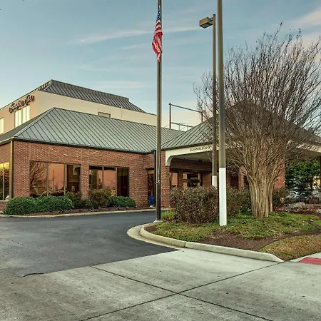 Hampton Inn Norfolk-Naval Base